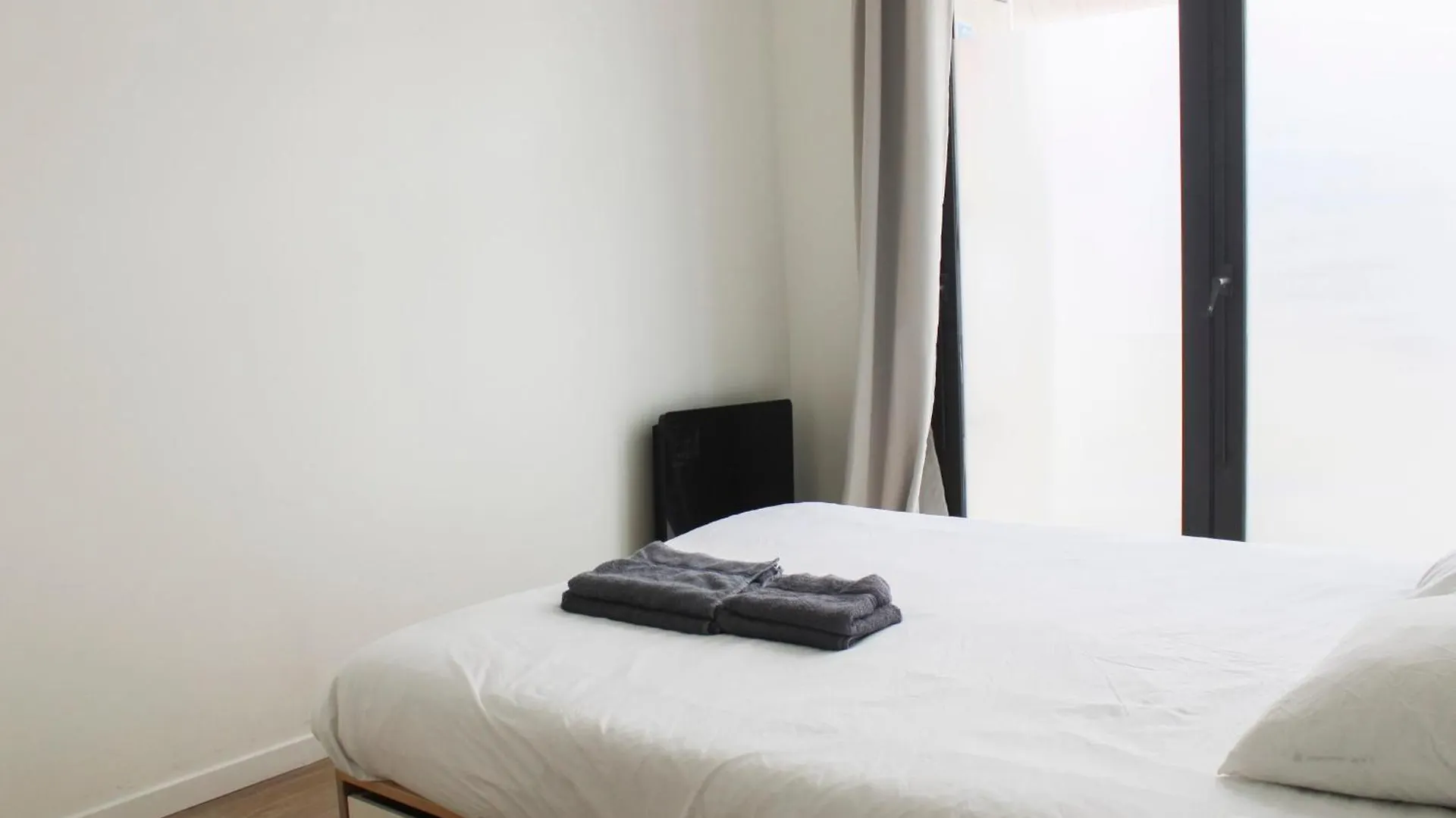 Spacious Appt Close To Place Monge Paris