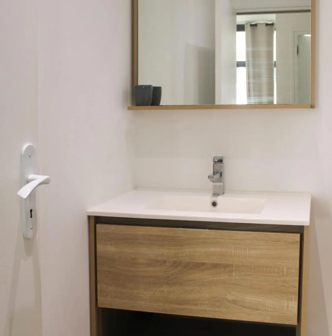 Apartment Spacious Appt Close To Place Monge