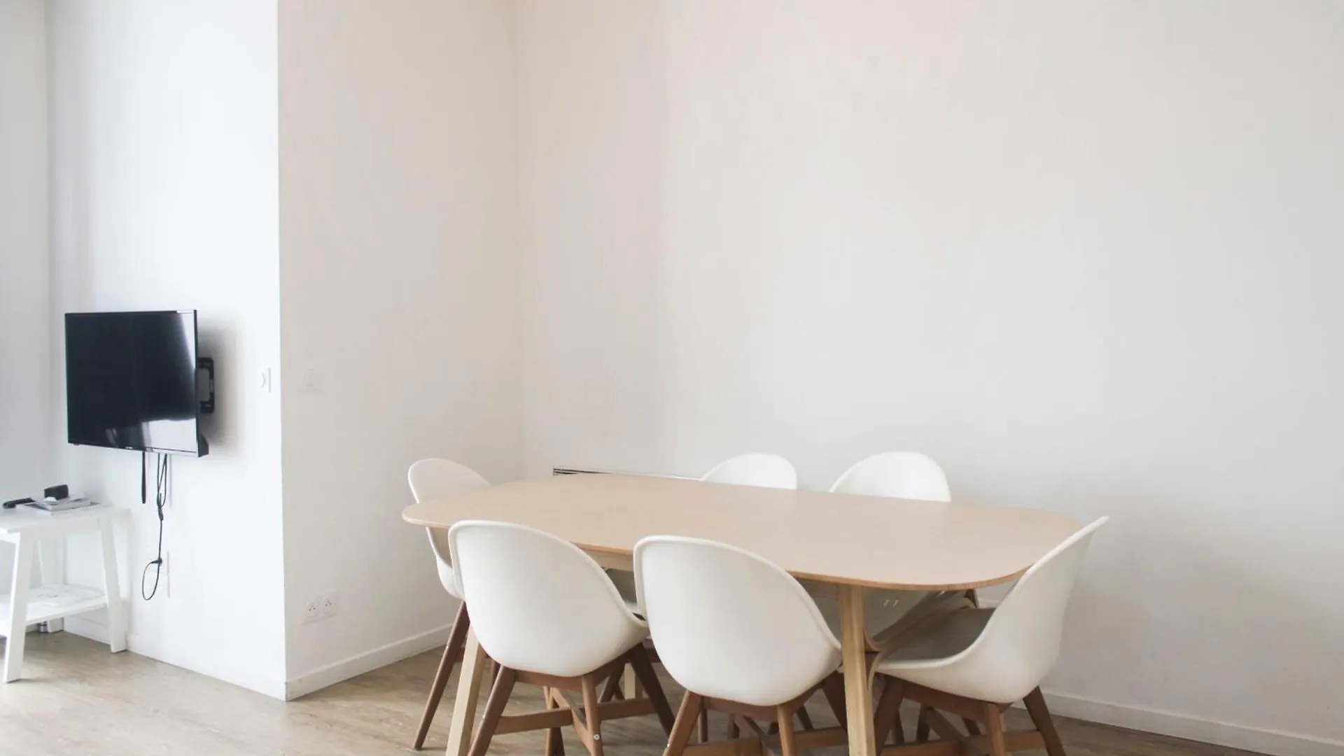 Apartment Spacious Appt Close To Place Monge